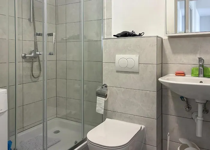 3 Bedroom Lovely In