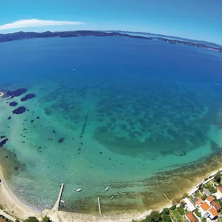 Apartment 3 Bedroom Lovely In *